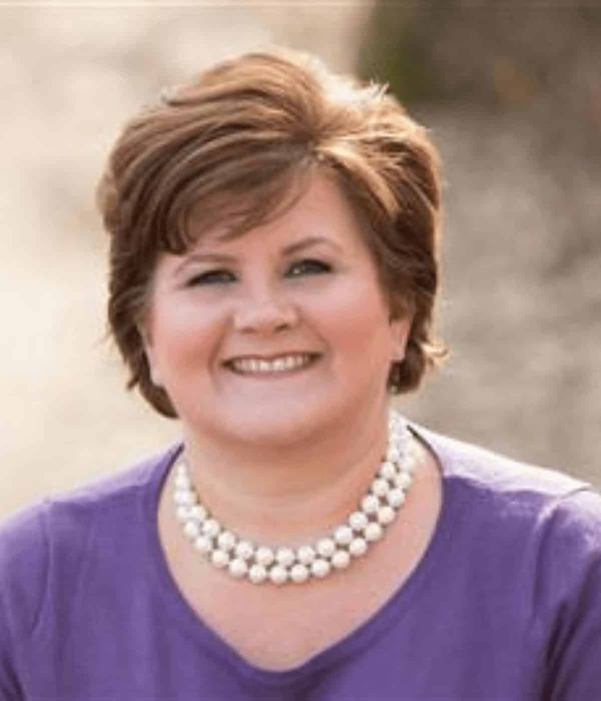 Stephanie Tomlinson